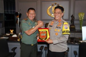 IMG-20220714-WA0256_copy_512x342