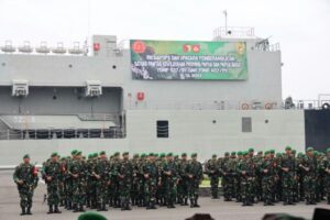 1. Pasukan dari Yonif 527BY Dikirim Tugas Operasi_copy_640x427