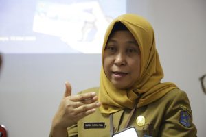 dok.KepalaDinkesSurabayaNanikSukristina_copy_800x533